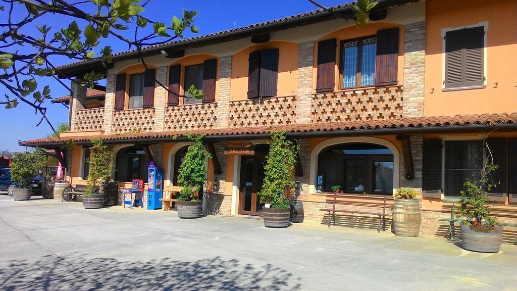 Agriturismo Vecchio Torchio Канели Екстериор снимка