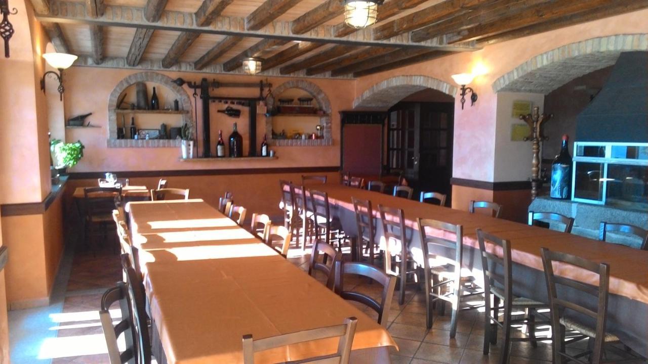 Agriturismo Vecchio Torchio Канели Екстериор снимка